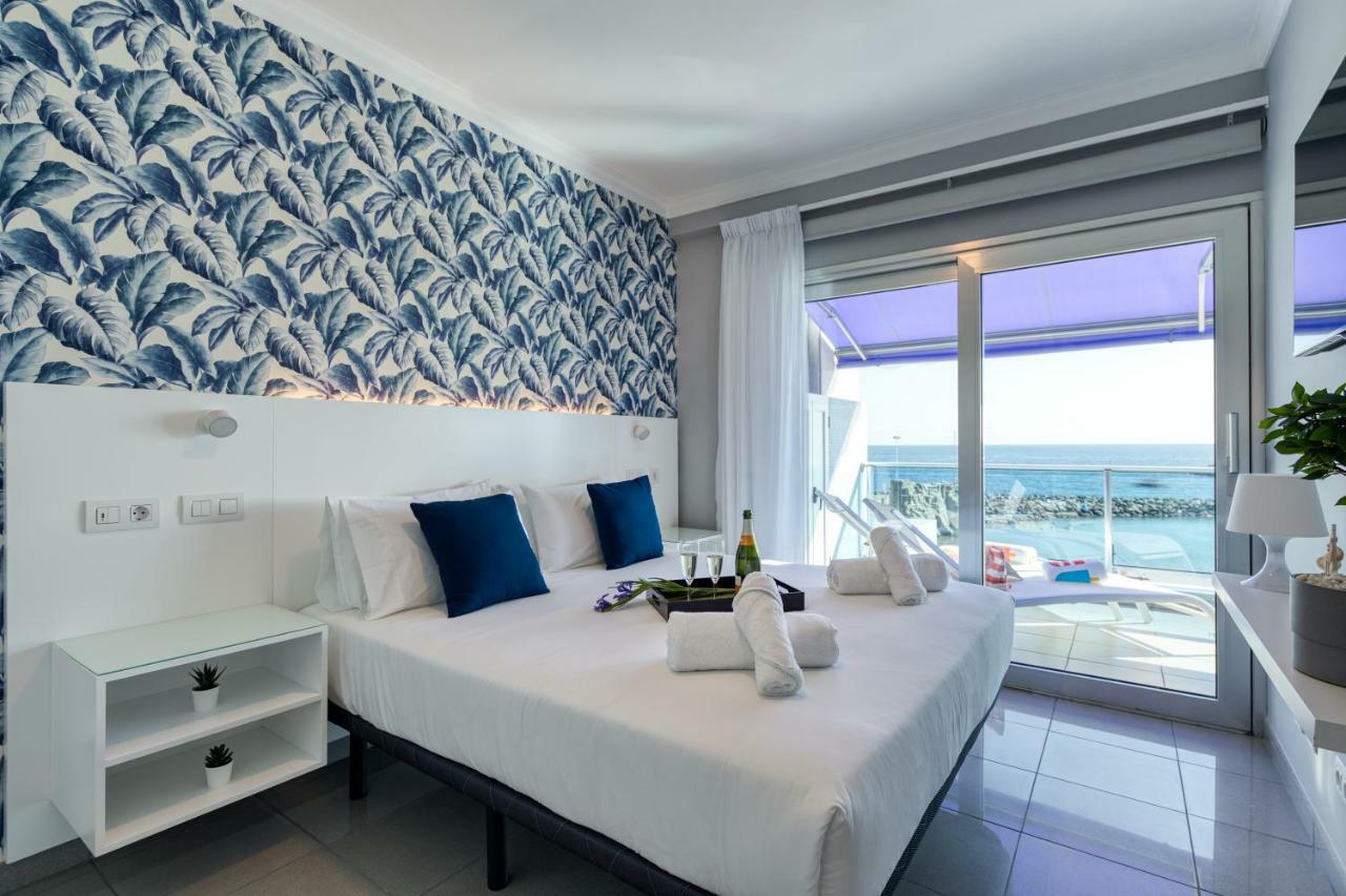 פוארטו דה מוגן Teresita Mogamar Beachfront מראה חיצוני תמונה